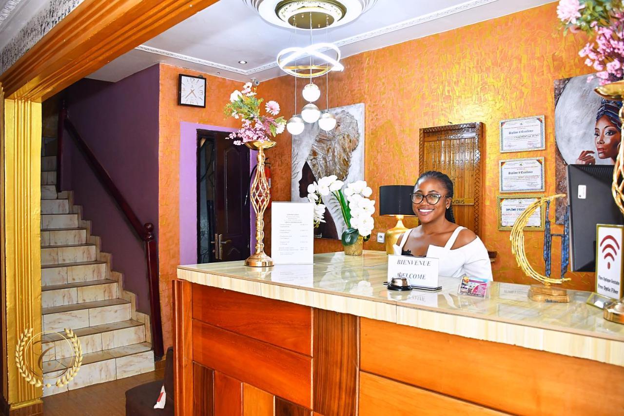 Hotel Restaurant Constellation Dschang Exterior photo