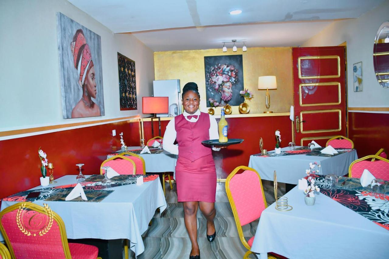 Hotel Restaurant Constellation Dschang Exterior photo
